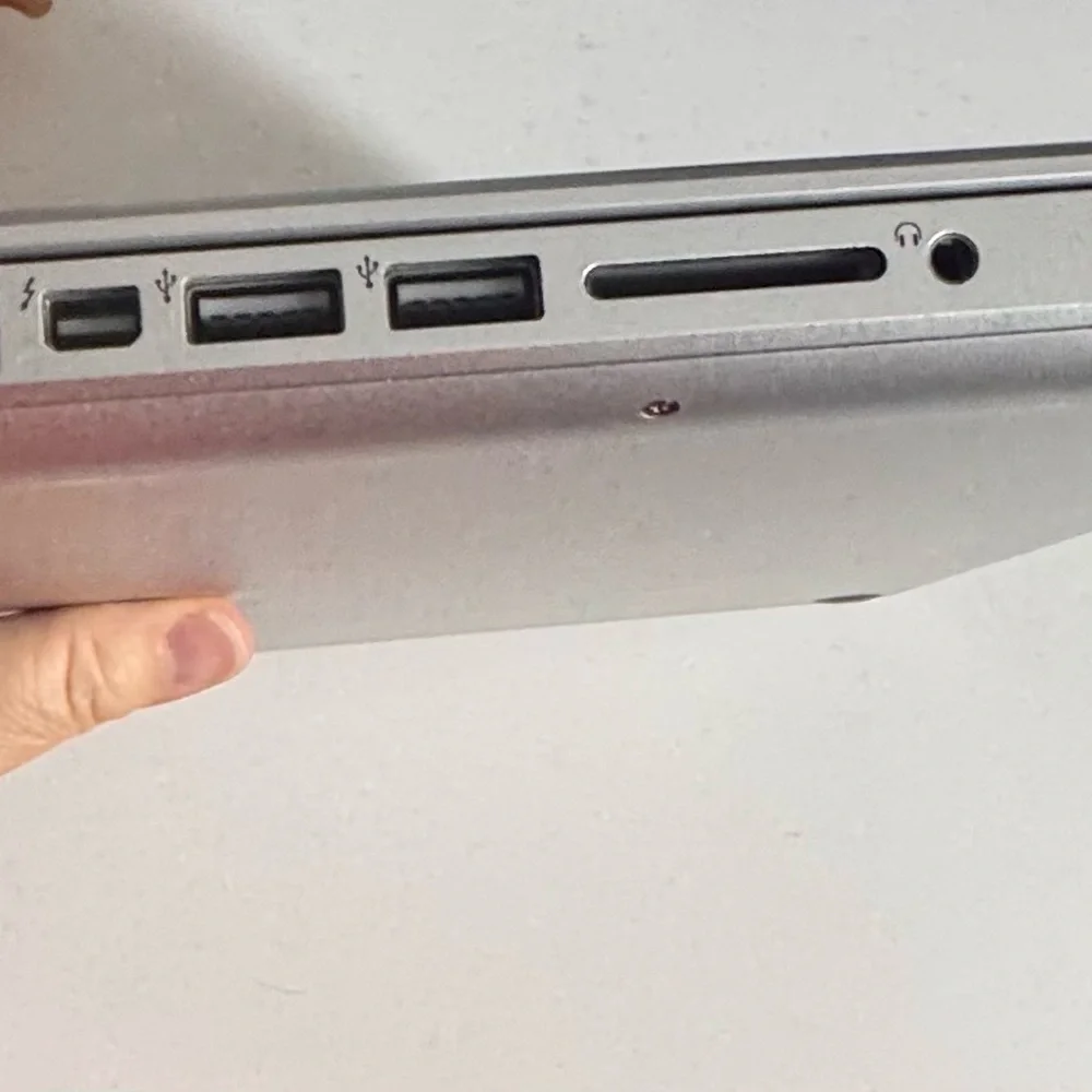 Apple MacBook Pro Laptop A1278 Silver – For Parts / Repair